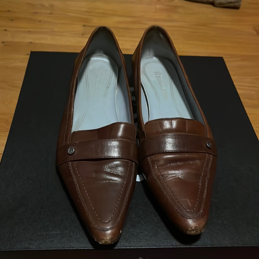 Vintage Etienne Aigner loafers